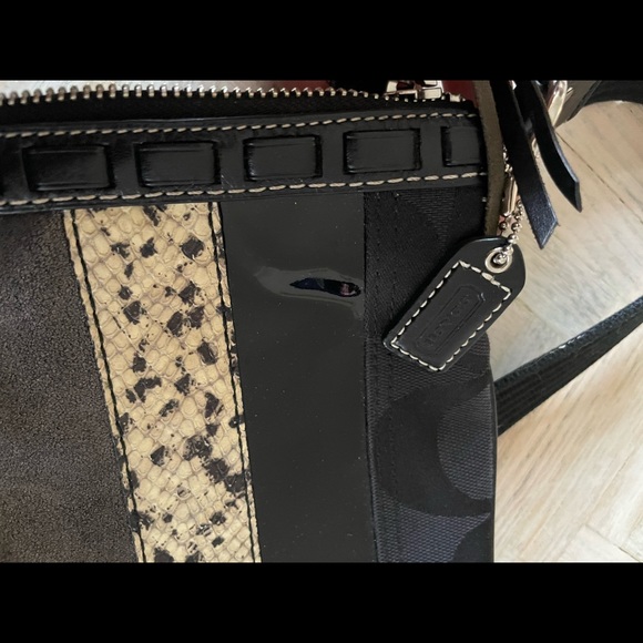 Coach Cross Body Signature Mix-material Purse - Picture 6 of 8